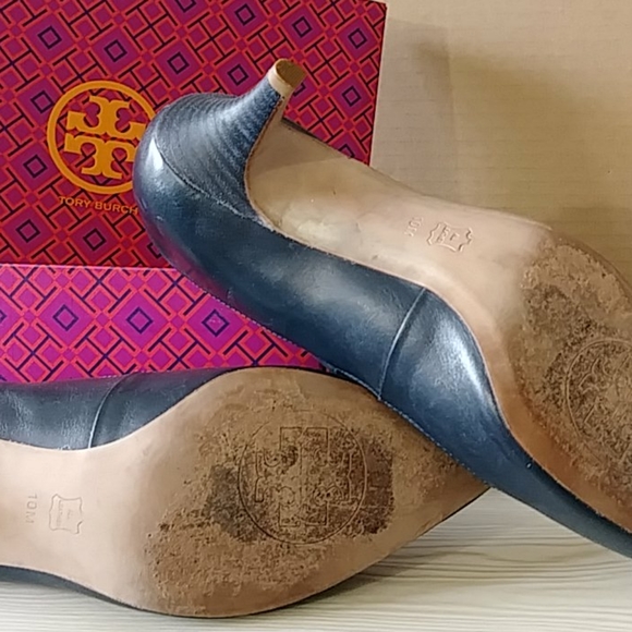 Tory Burch Navy Mary Jane Pointy Toe Kitten Heels - Picture 4 of 5